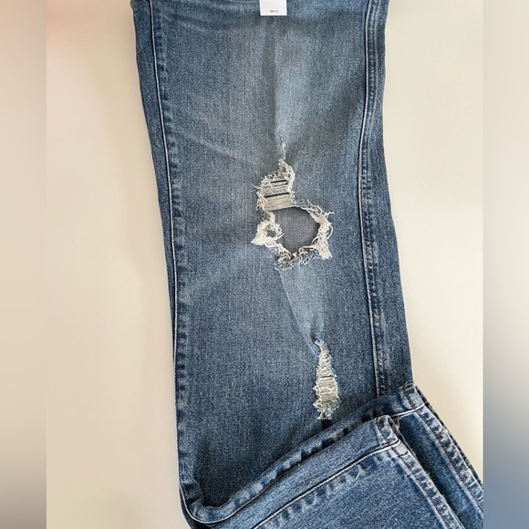Express Relaxed Straight Leg Low Rise Distress Ripped Blue Jeans Women’s size 2R - Picture 8 of 13